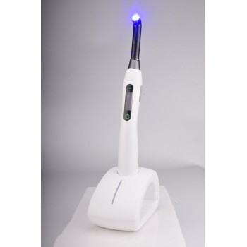 3H® Xlite4歯科用LED光重合器(高出力7W-2000mWcm²)